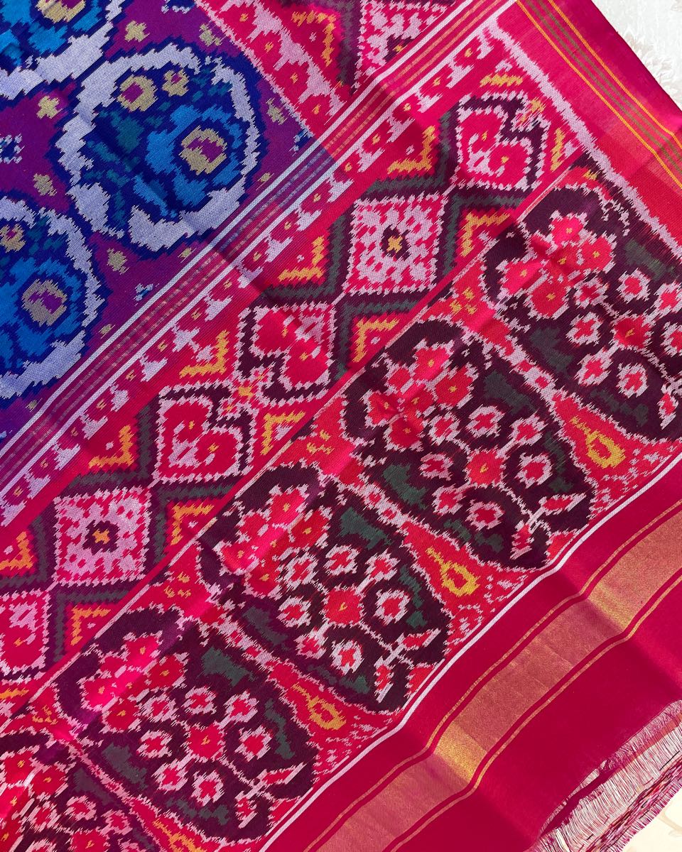 Pink & Turquoise Flower Patola Dupatta - SindhoiPatolaArt