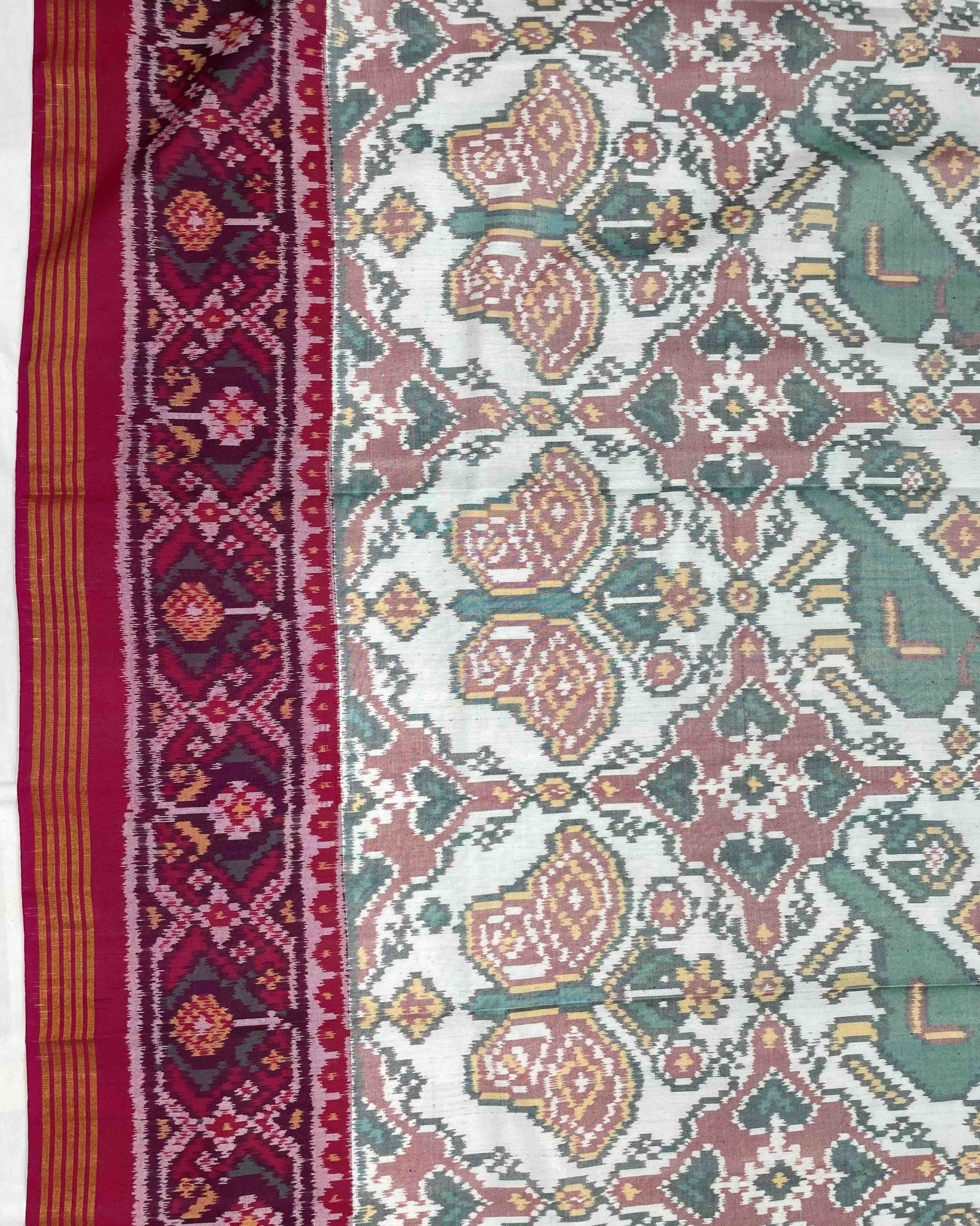 Pink & White Big Figure Narikunj Designer Patola Saree - SindhoiPatolaArt