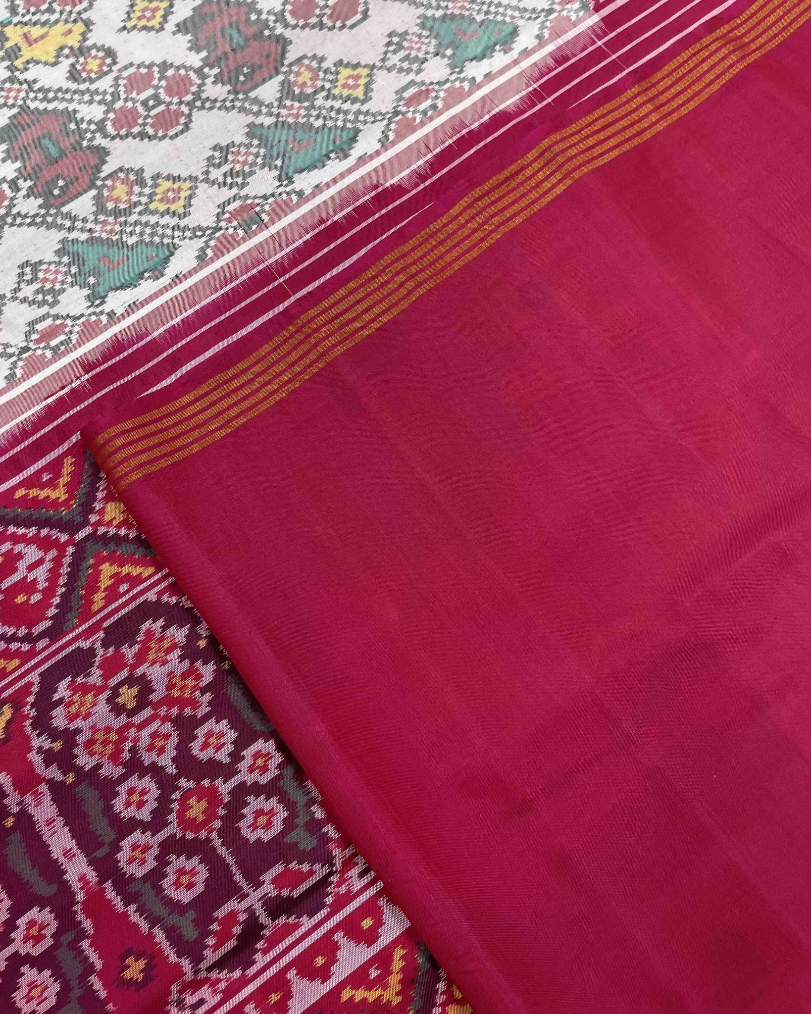 Pink & White Leheriyan Flower Narikunj Designer Patola Saree - SindhoiPatolaArt