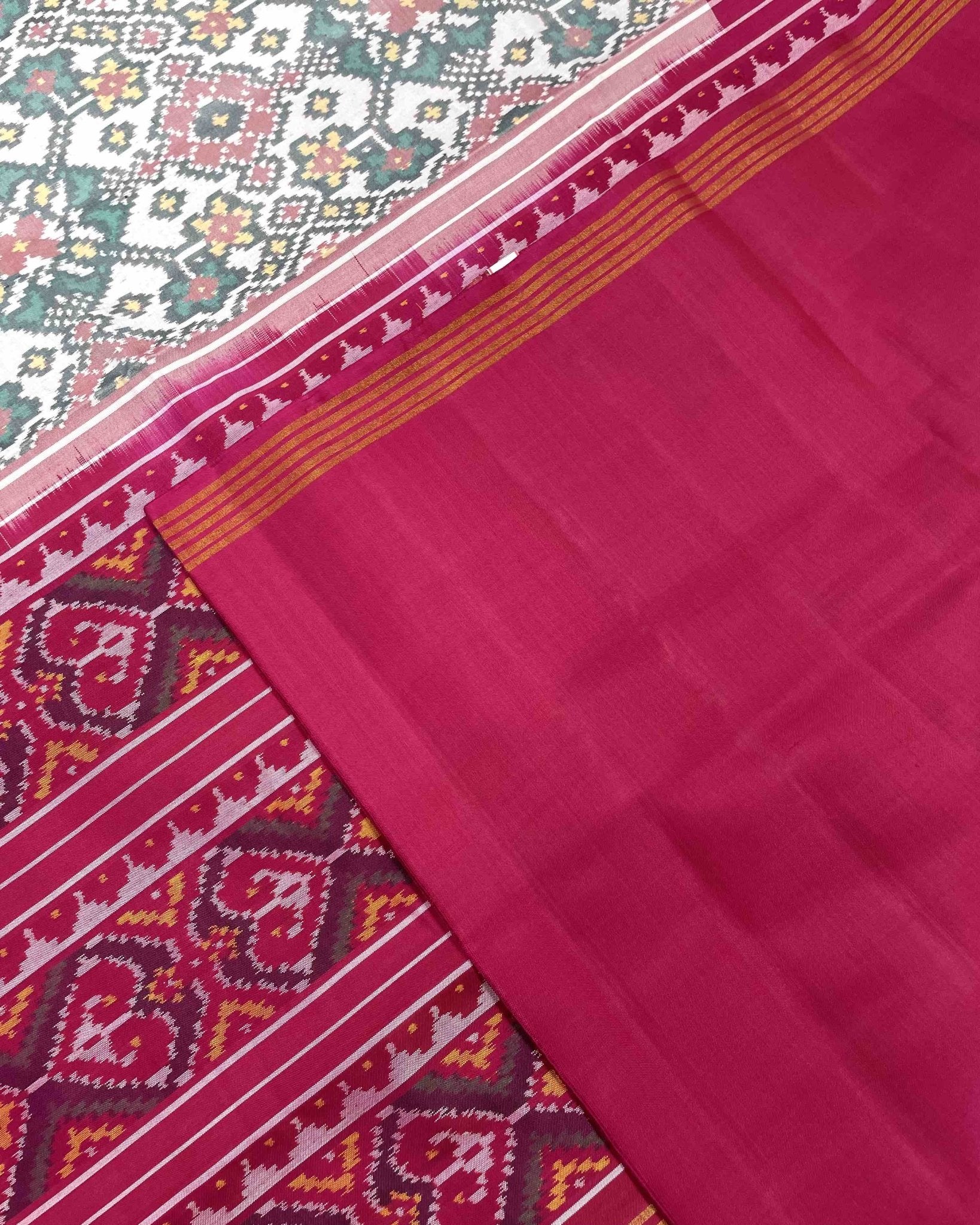 Pink & White Navratan Designer Patola Saree - SindhoiPatolaArt