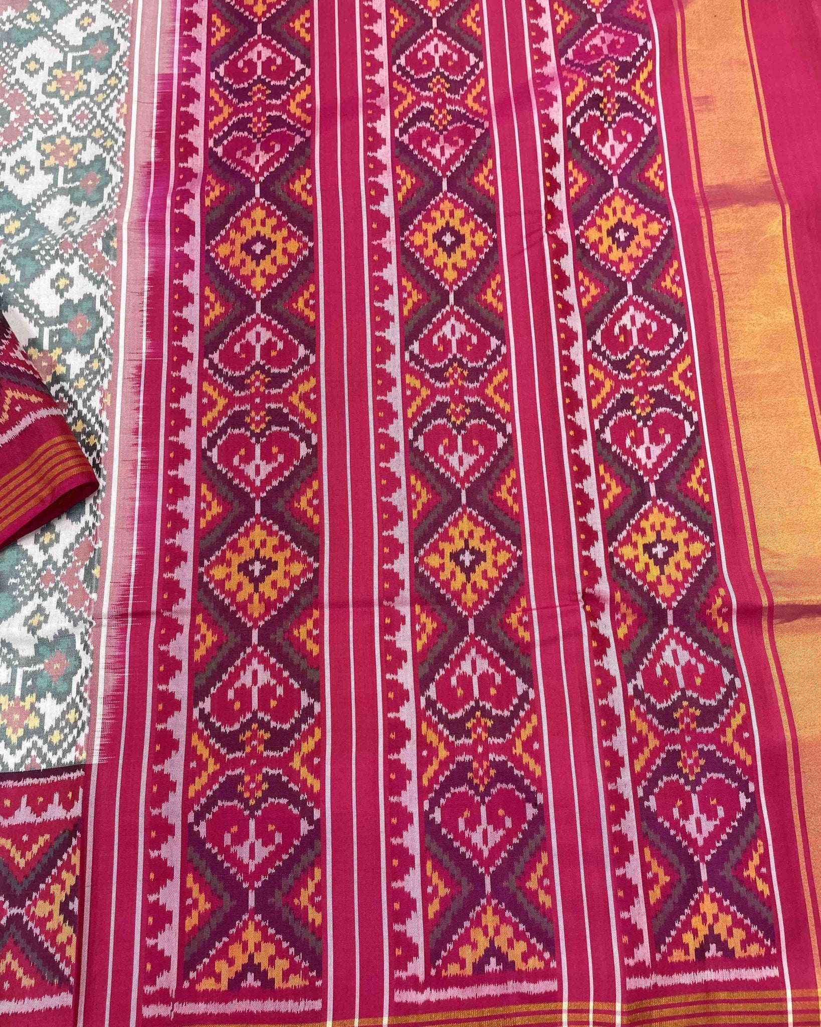 Pink & White Navratan Designer Patola Saree - SindhoiPatolaArt