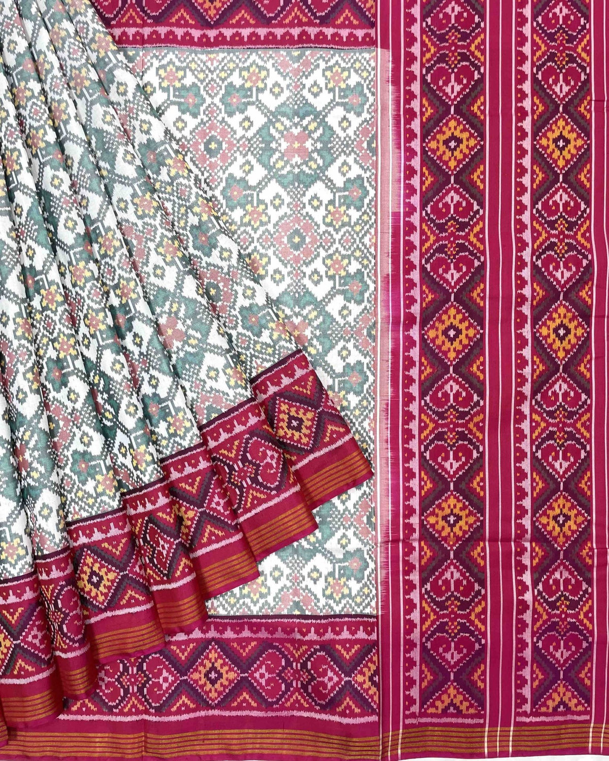 Pink & White Navratan Designer Patola Saree - SindhoiPatolaArt