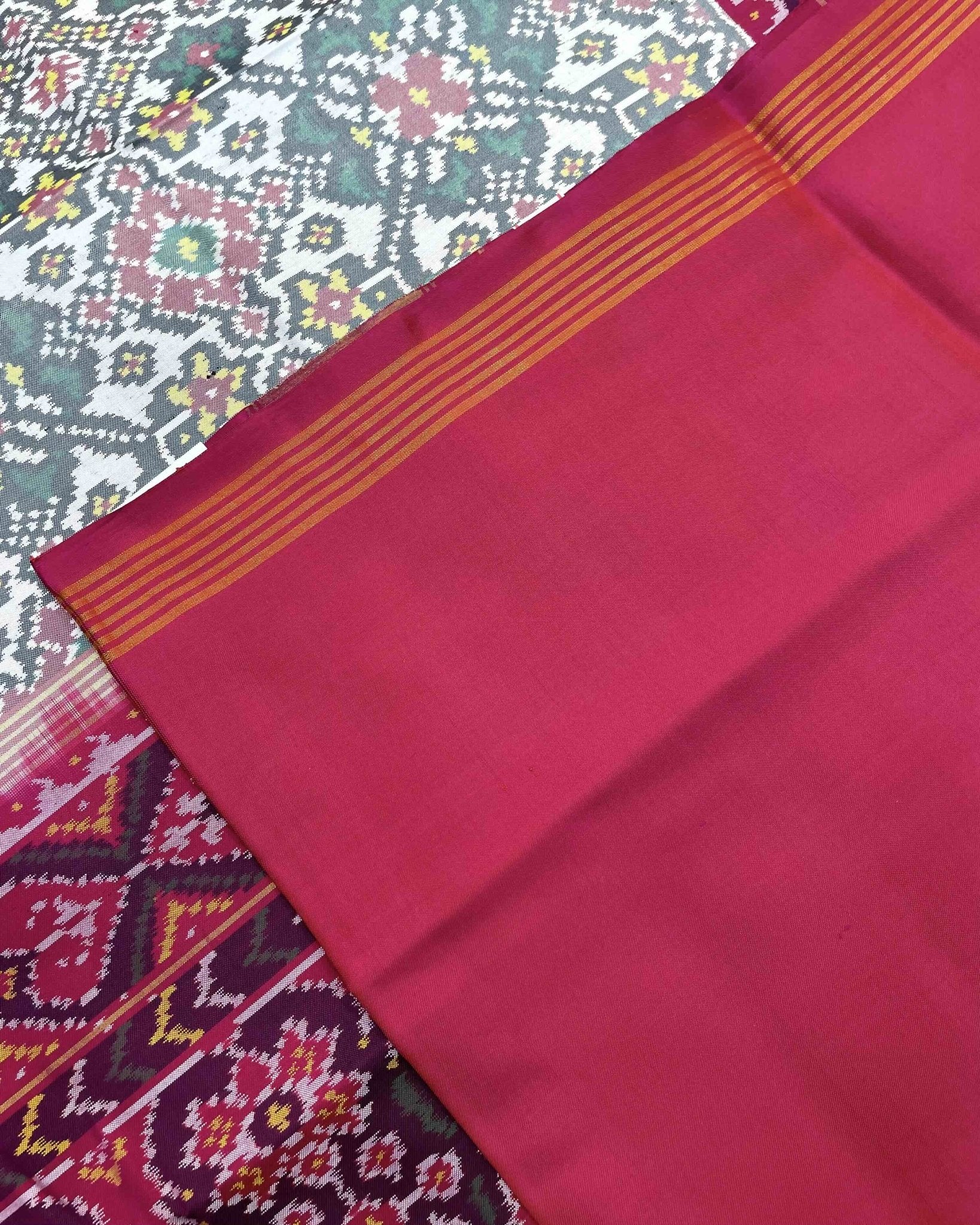 Pink & White Navratan Patola Saree - SindhoiPatolaArt