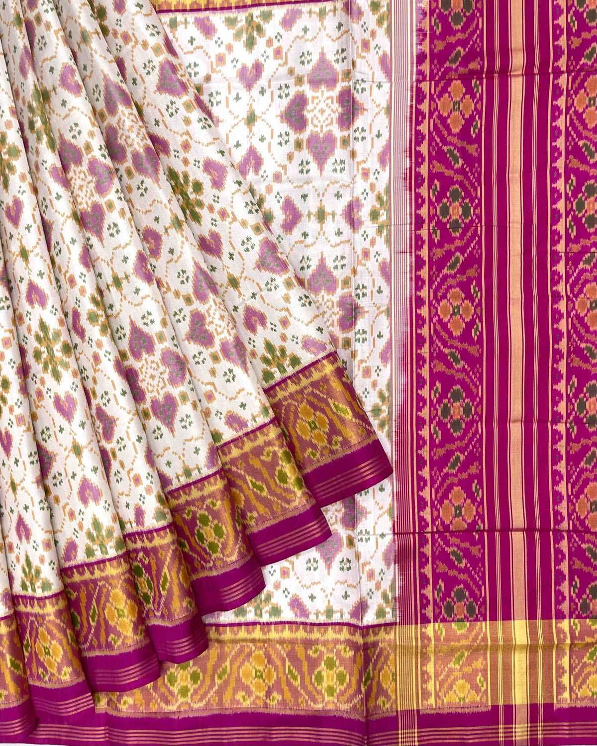 Pink & White New Chhabdi Design Patola Saree - SindhoiPatolaArt