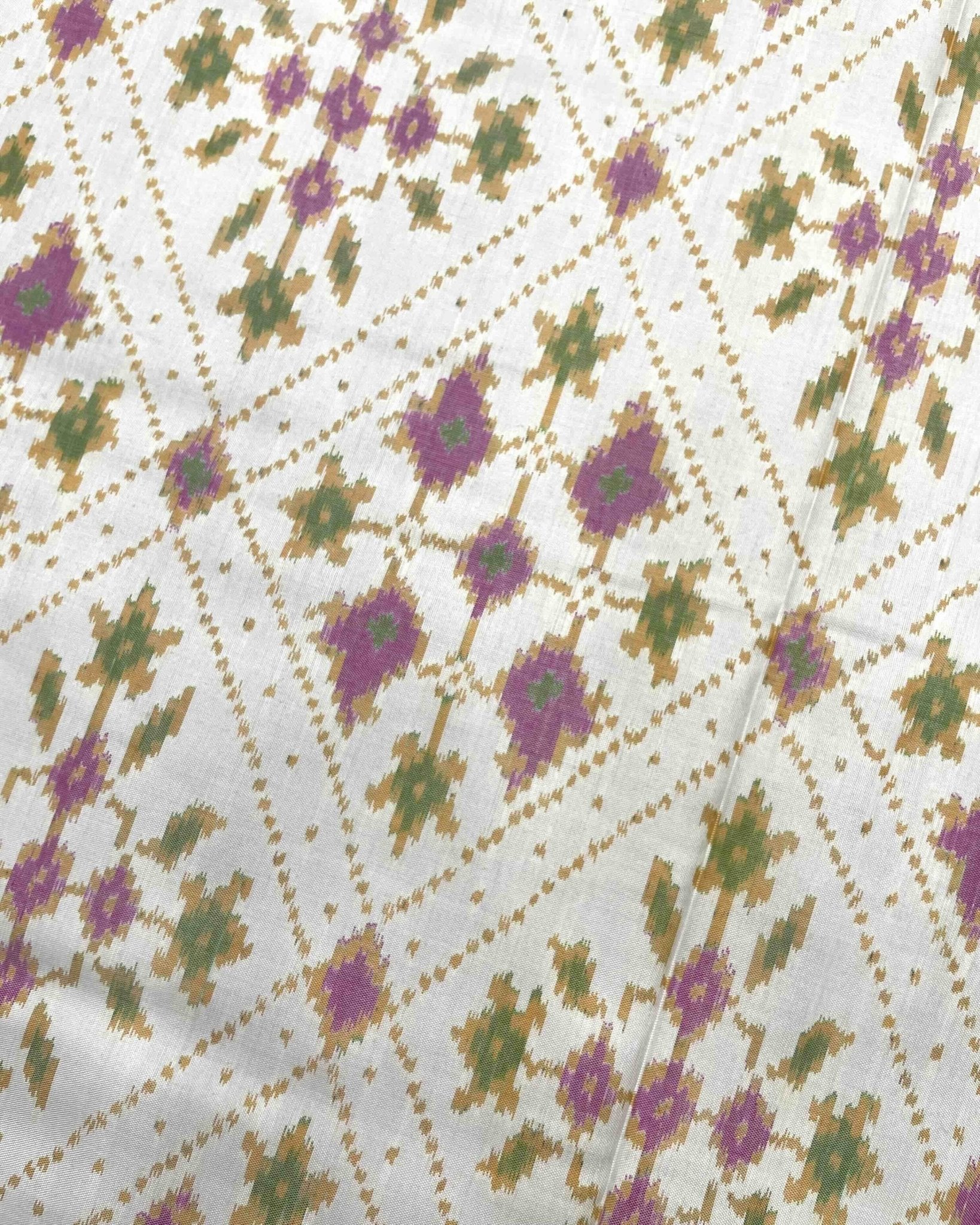Pink & White New Fancy Design Patola Saree - SindhoiPatolaArt