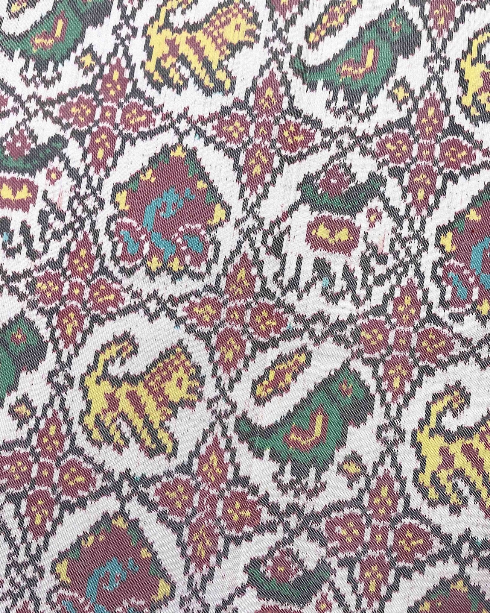 Pink & White Small Circle Narikunj Patola Saree - SindhoiPatolaArt