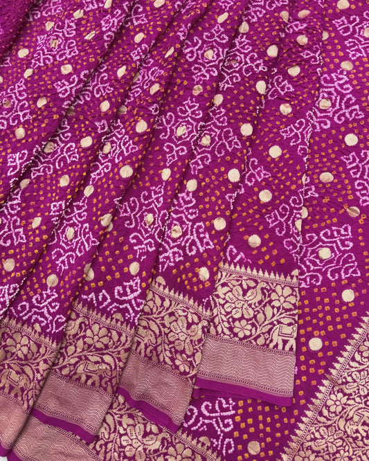 Pink with Zari Booty Georgette Bandhani Saree - SindhoiPatolaArt