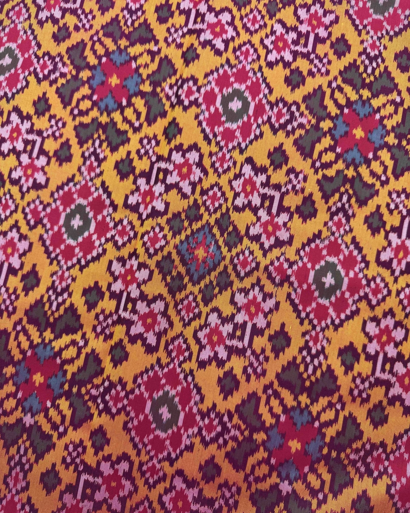 Pink & Yellow Navratan Patola Saree - SindhoiPatolaArt