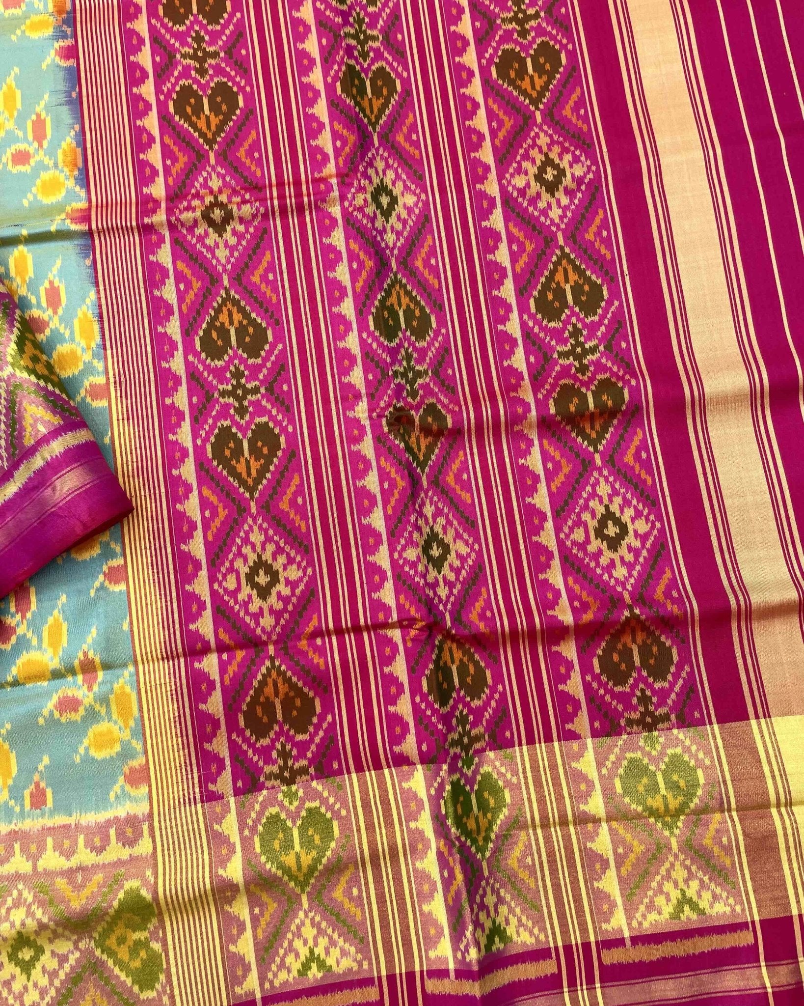 Pink & Yellowish Sky Blue Leaves Leheriya Patola Saree - SindhoiPatolaArt