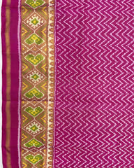 Pink Zig Zag Lining Patola Saree - SindhoiPatolaArt