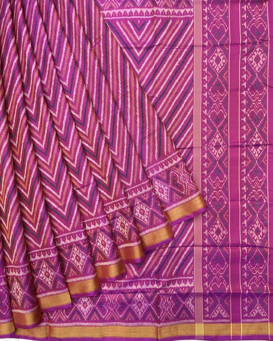 Pink Zig Zag Lining Patola Saree - SindhoiPatolaArt
