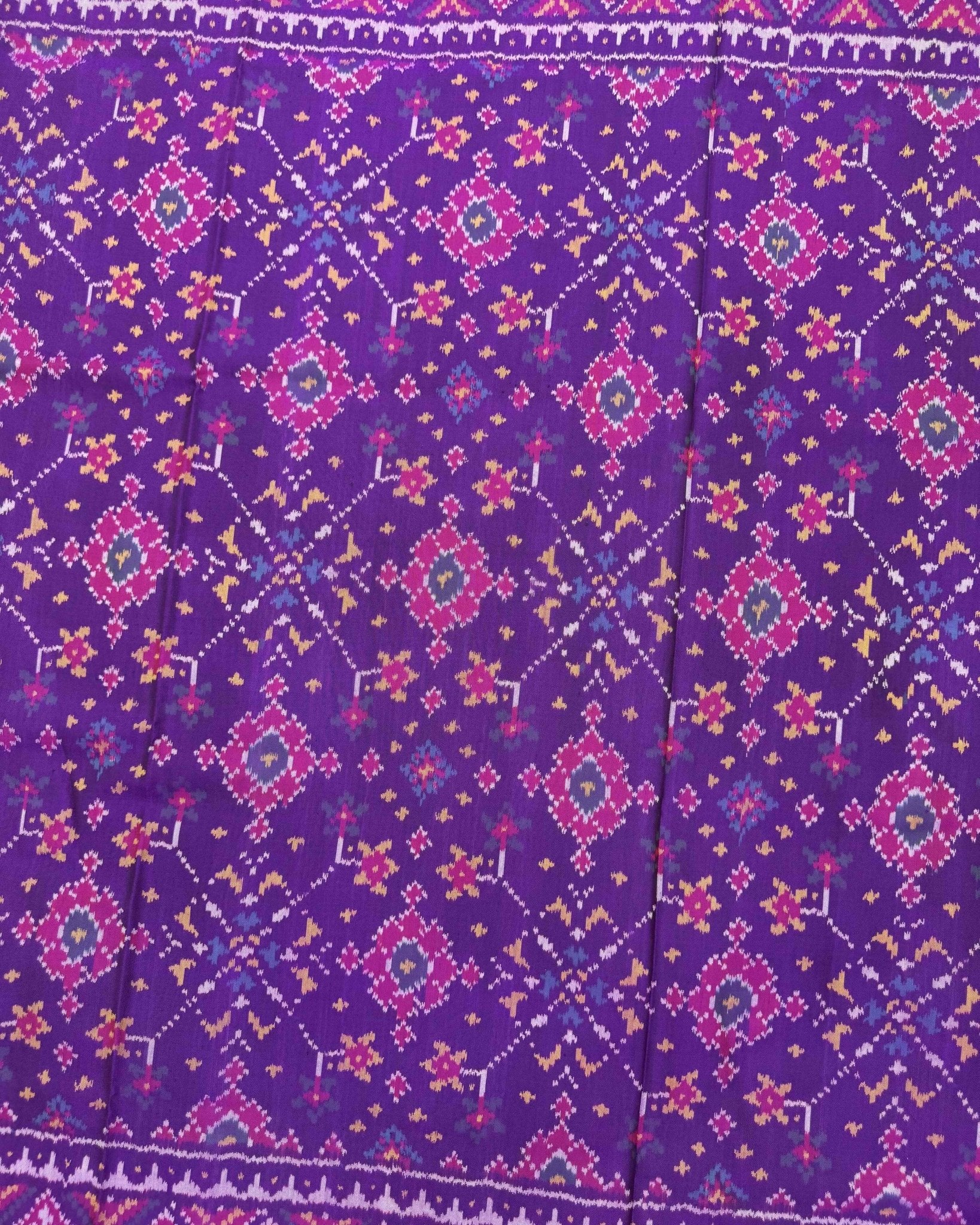 Pruple Navratan Semi Double Ikat Patola Saree - SindhoiPatolaArt