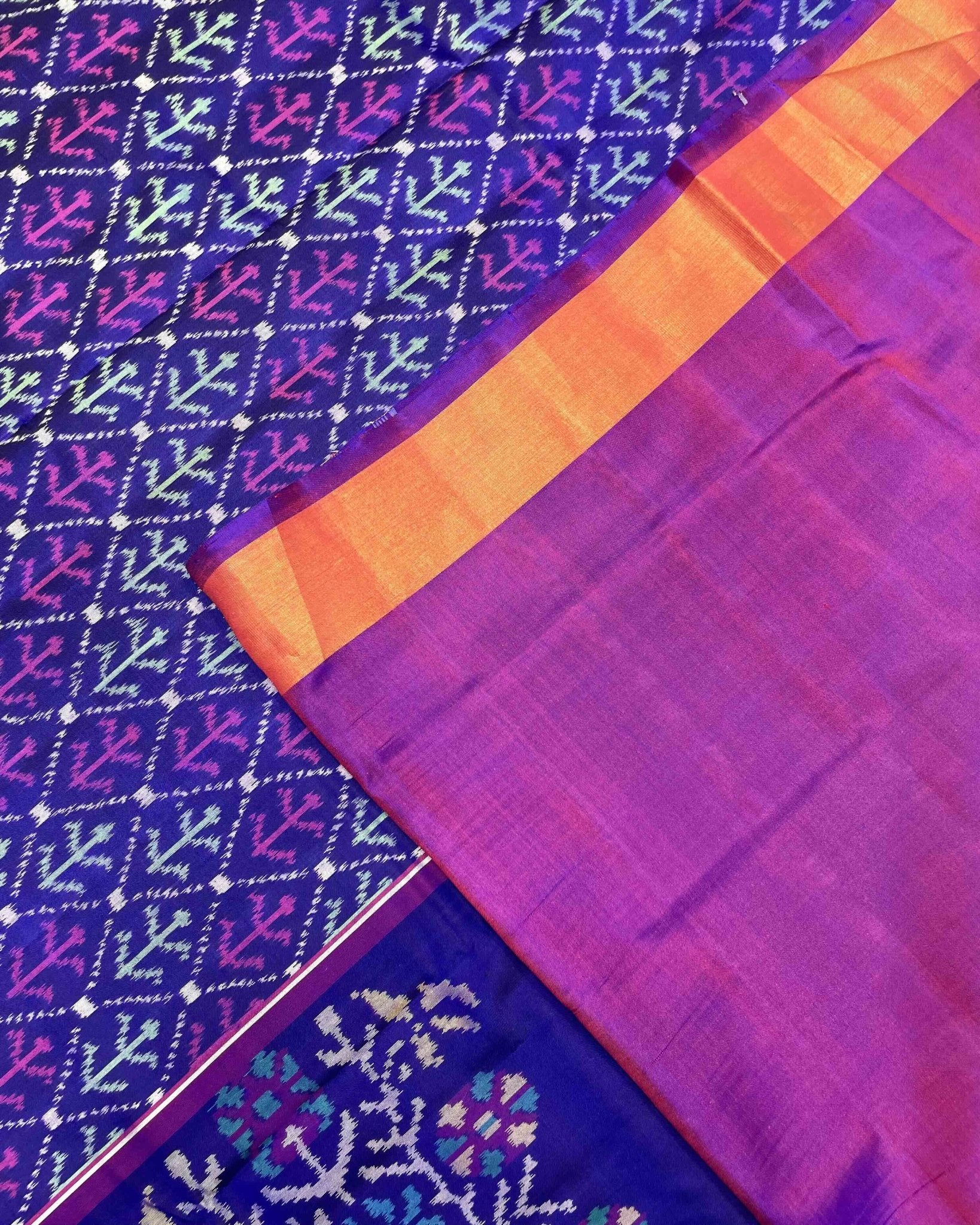 Purple & Blue Fancy Leaves Patola Saree - SindhoiPatolaArt