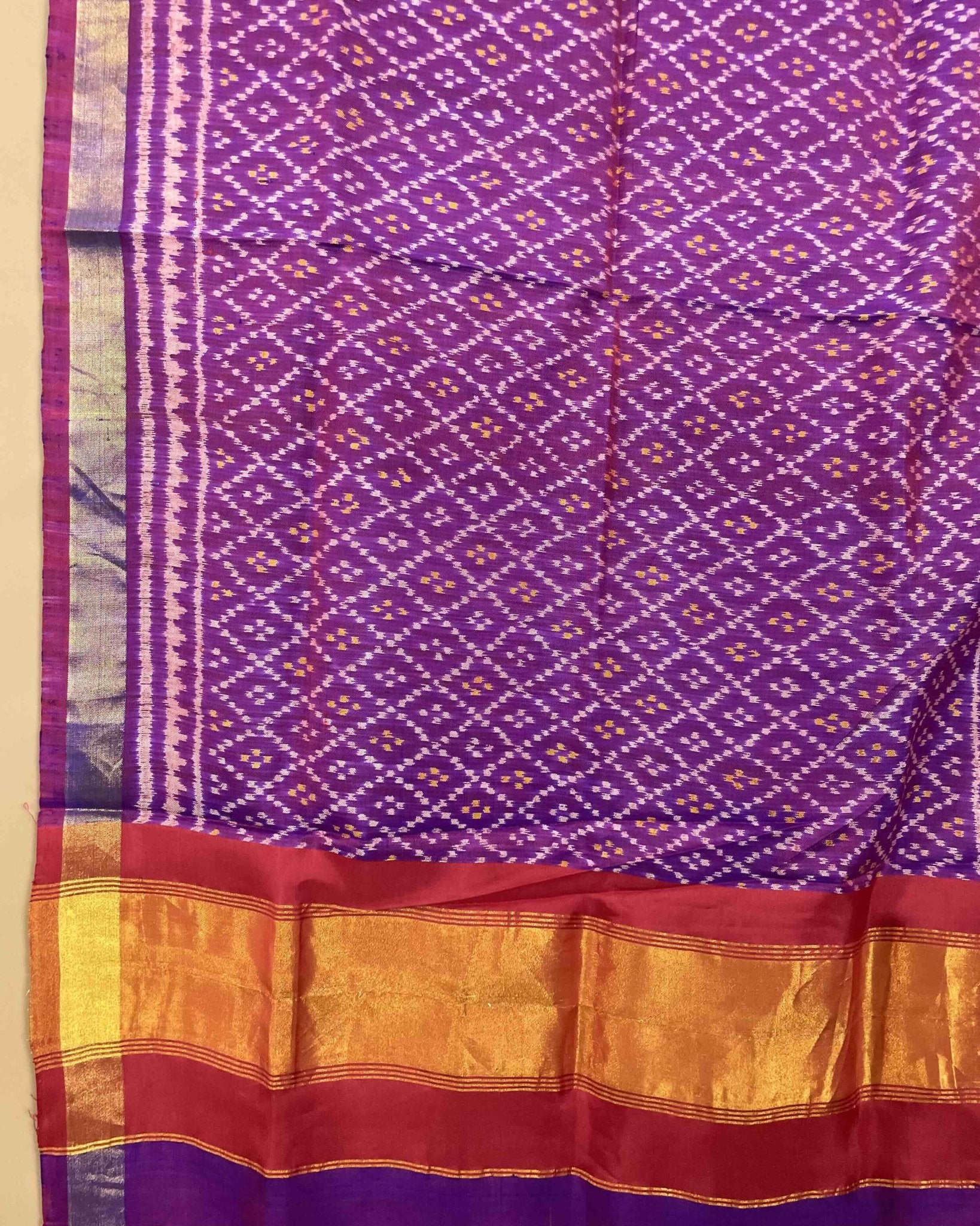 Purple Booty Patola Stole - SindhoiPatolaArt