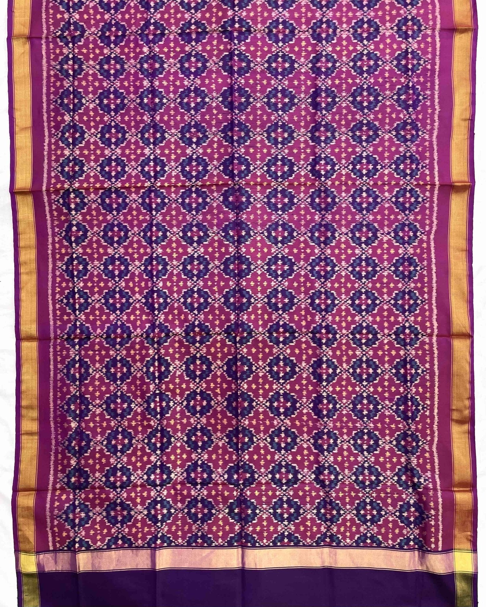 Purple Buttonful Design Patola Dupatta - SindhoiPatolaArt