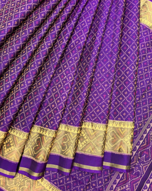 Purple Dariya Bhatt Patola Saree - SindhoiPatolaArt