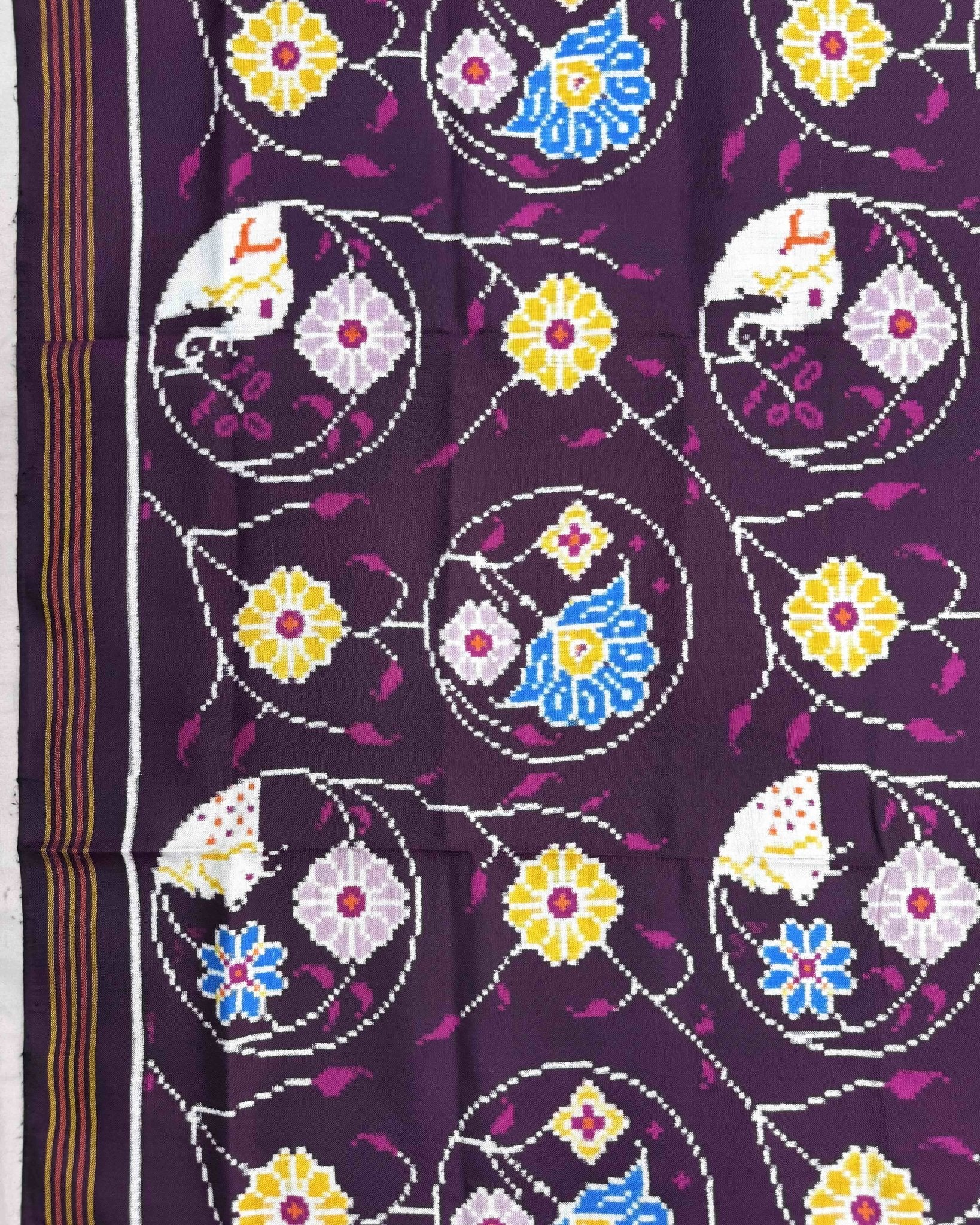 Purple Fancy Flower Figure Double Ikat Patola Saree - SindhoiPatolaArt