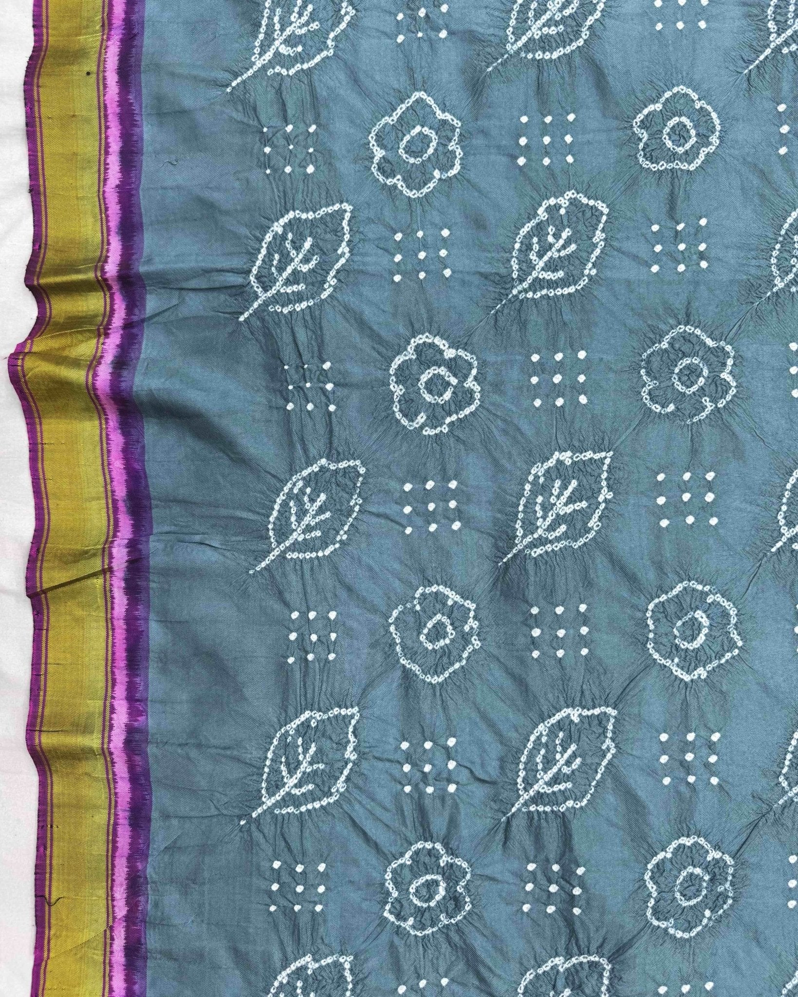 Purple & Grey Bandhani Patola Dupatta - SindhoiPatolaArt