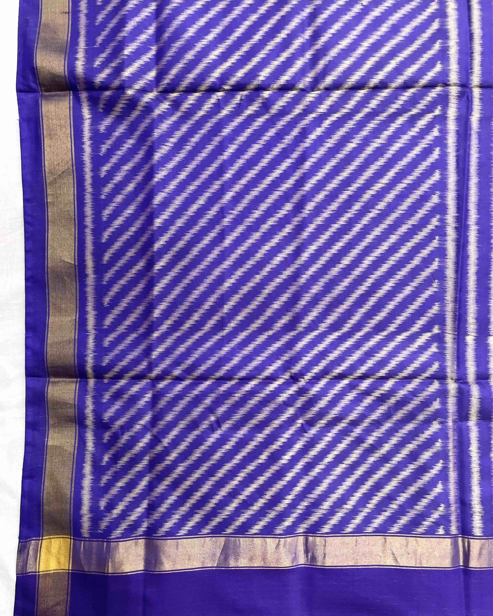 Purple Lining Patola Dupatta - SindhoiPatolaArt
