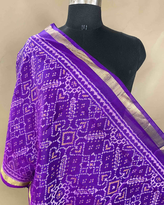 Purple Manekchowk Patola Stole - SindhoiPatolaArt