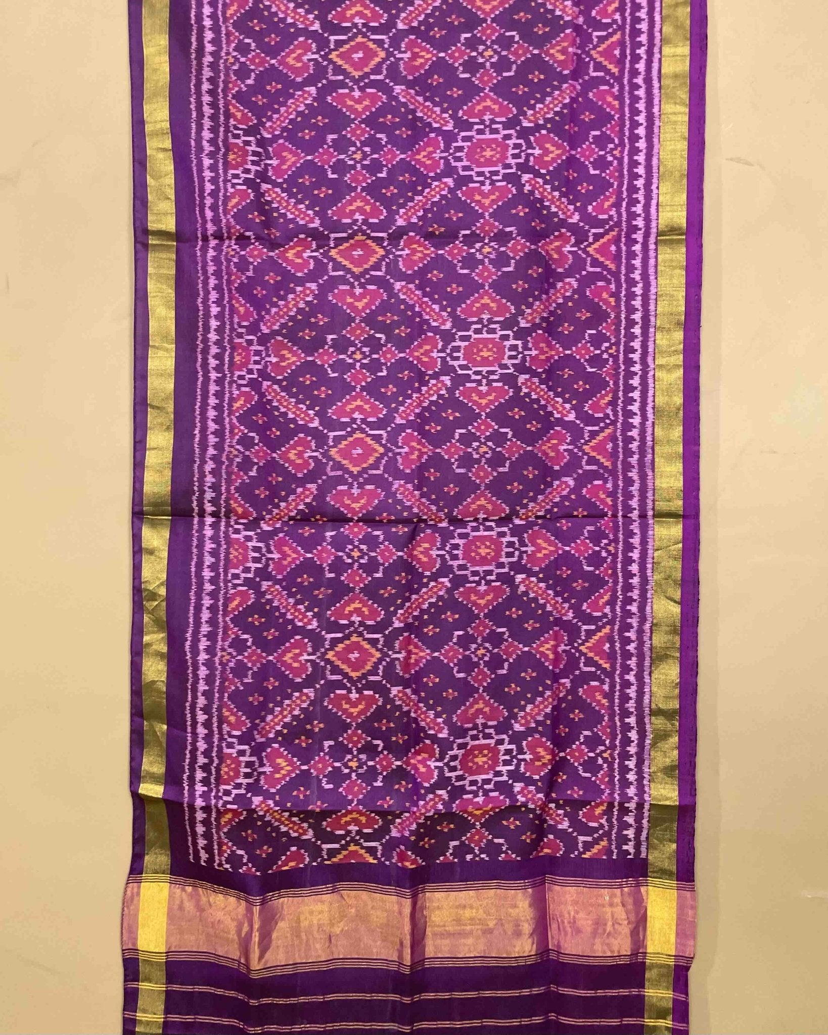 Purple Manekchowk Patola Stole - SindhoiPatolaArt