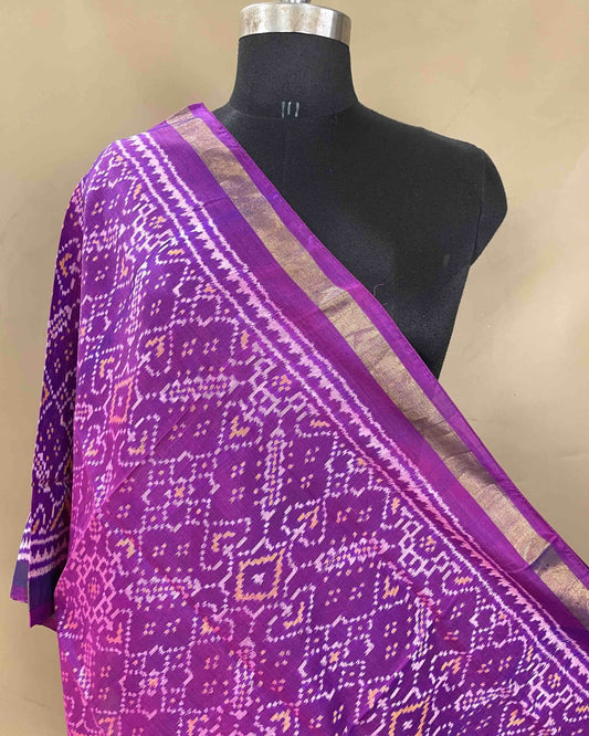 Purple Manekchowk Patola Stole - SindhoiPatolaArt