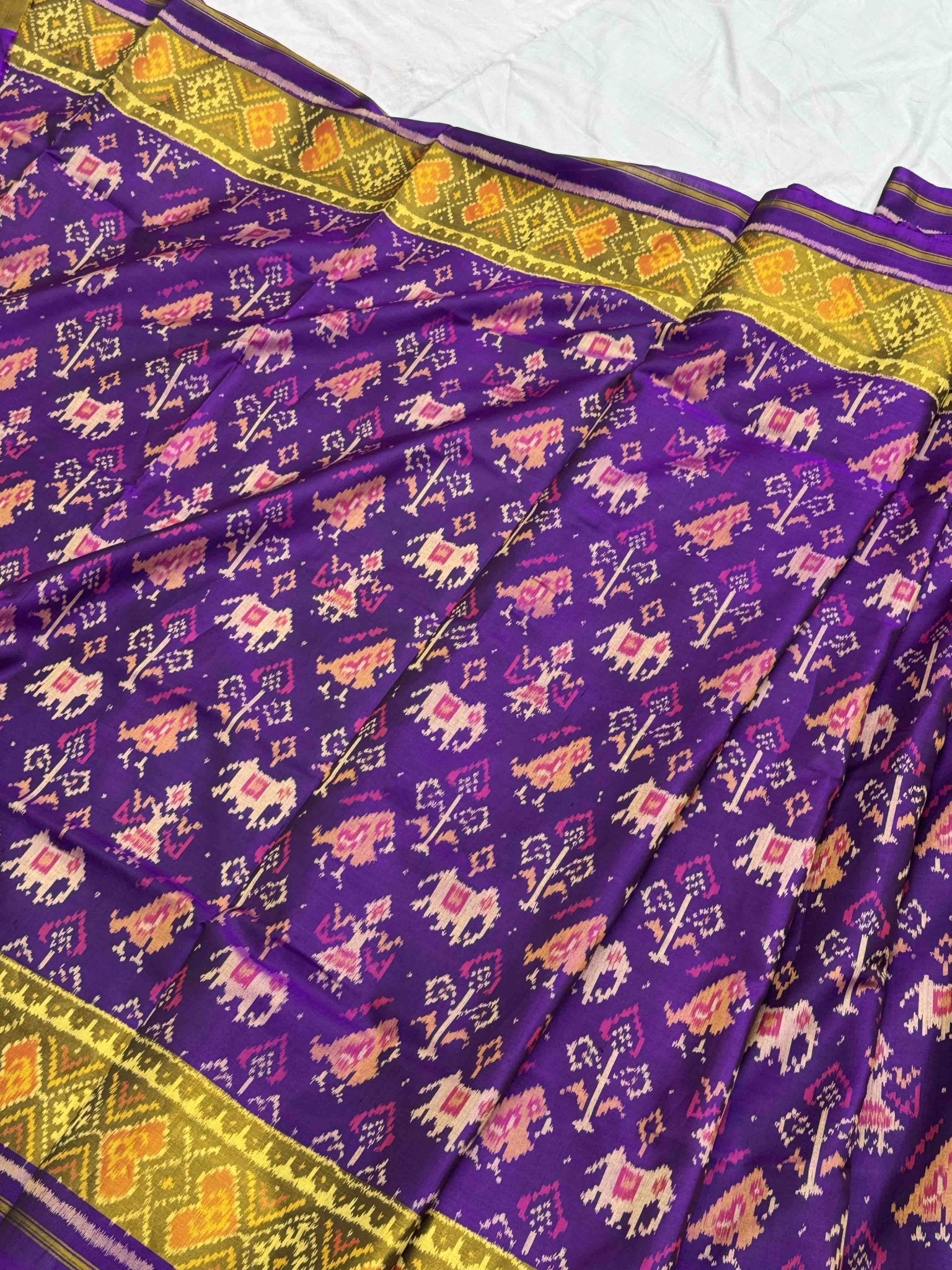 Purple Narikunj rajkoti patola saree - SindhoiPatolaArt
