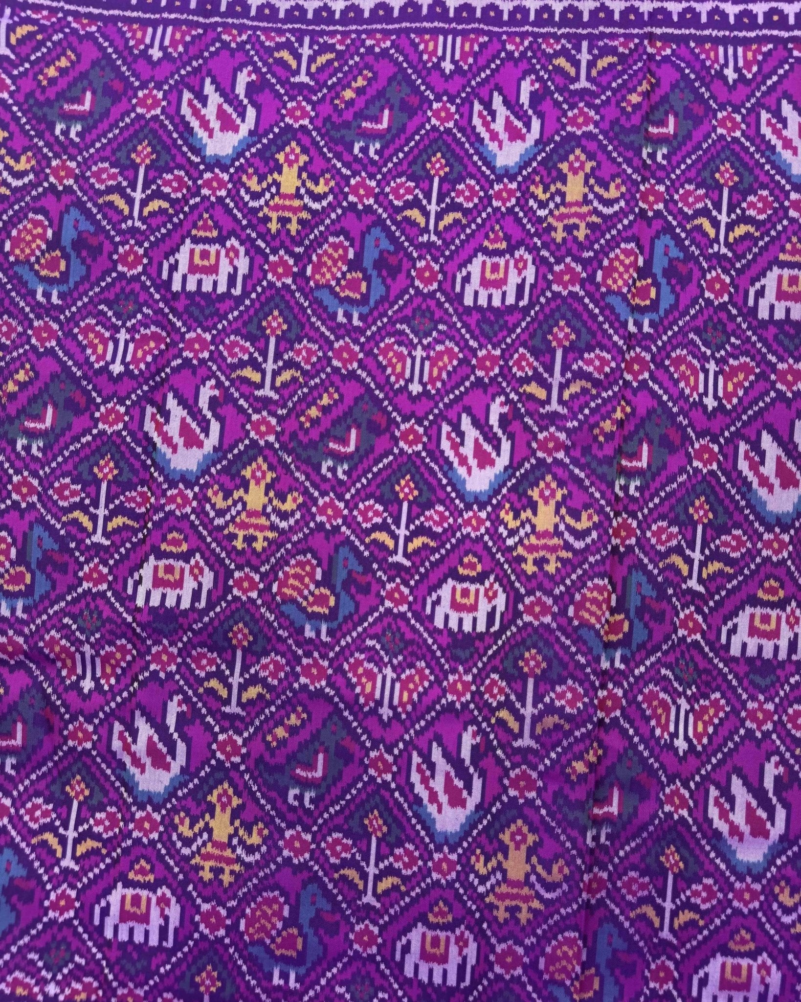 Purple Narikunj Semi Double Ikat Patola Saree - SindhoiPatolaArt
