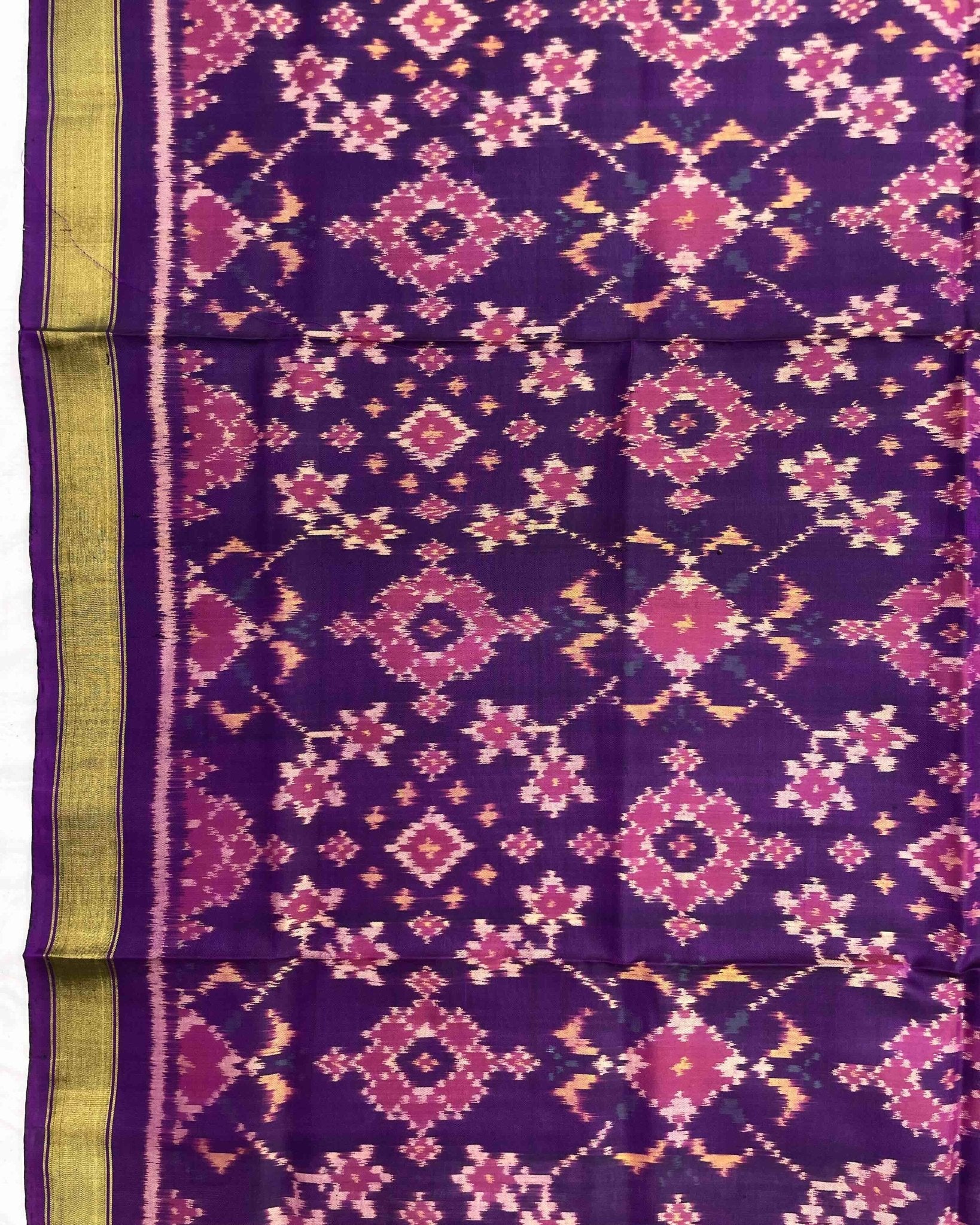 Purple Navratan Patola Dupatta - SindhoiPatolaArt