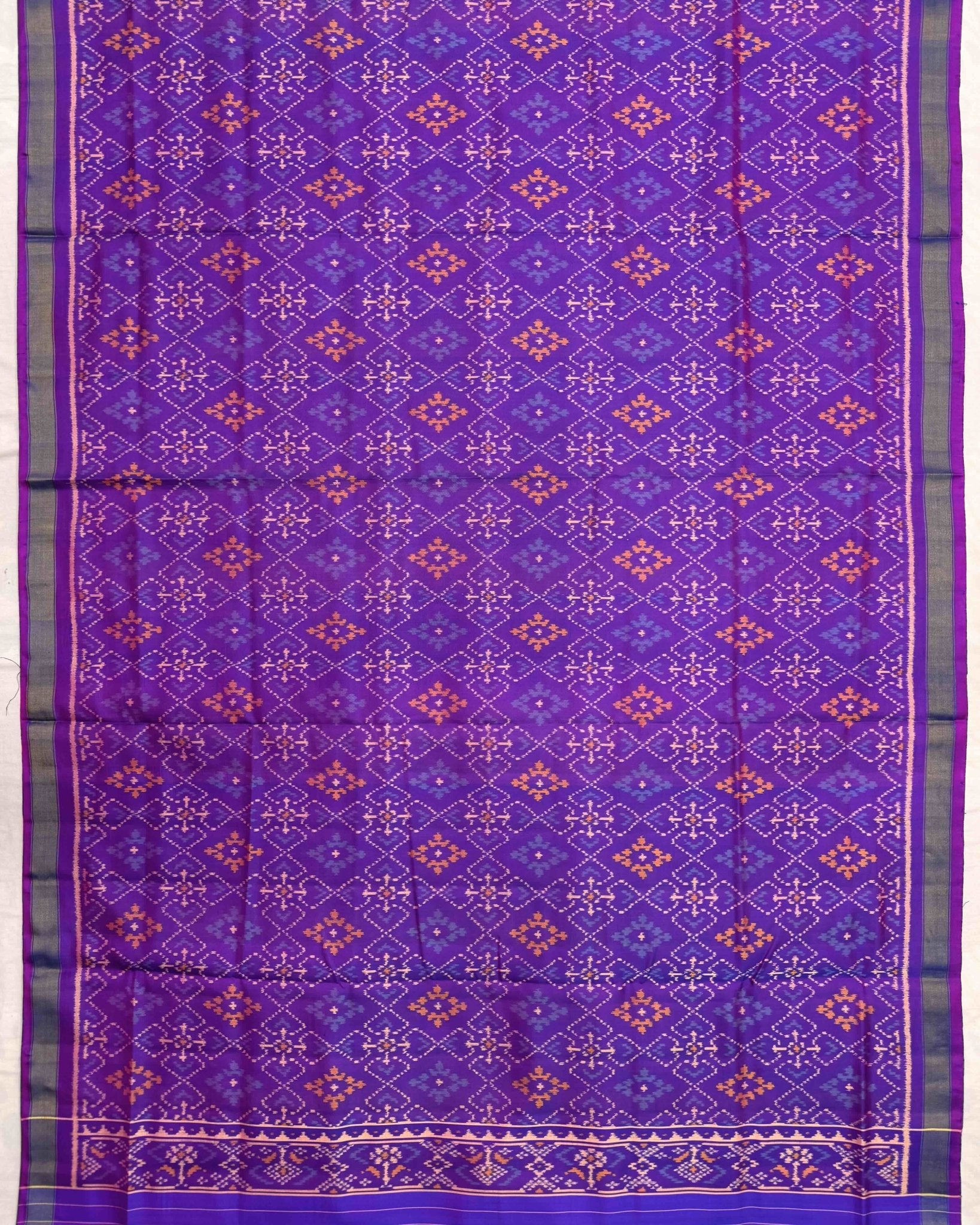Purple Panchanda Top & Dariya Bhatt Dupatta with Plain Salwar Patola Dress - SindhoiPatolaArt