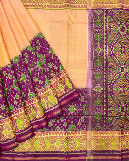 Purple & Peach Plain with Navratan Scut Border Patola Saree - SindhoiPatolaArt