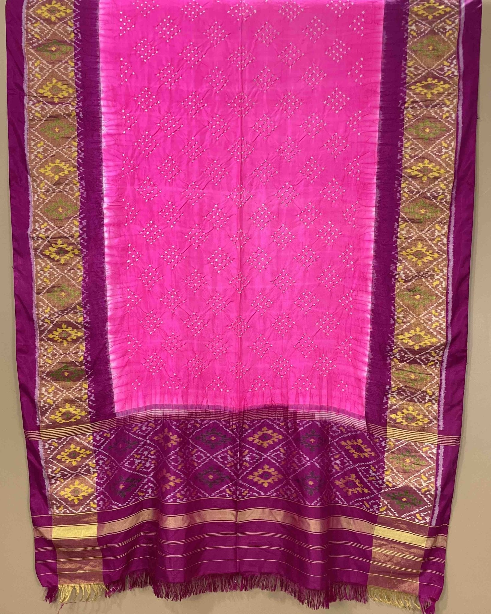 Purple & Pink Bandhani Patola Dupatta - SindhoiPatolaArt