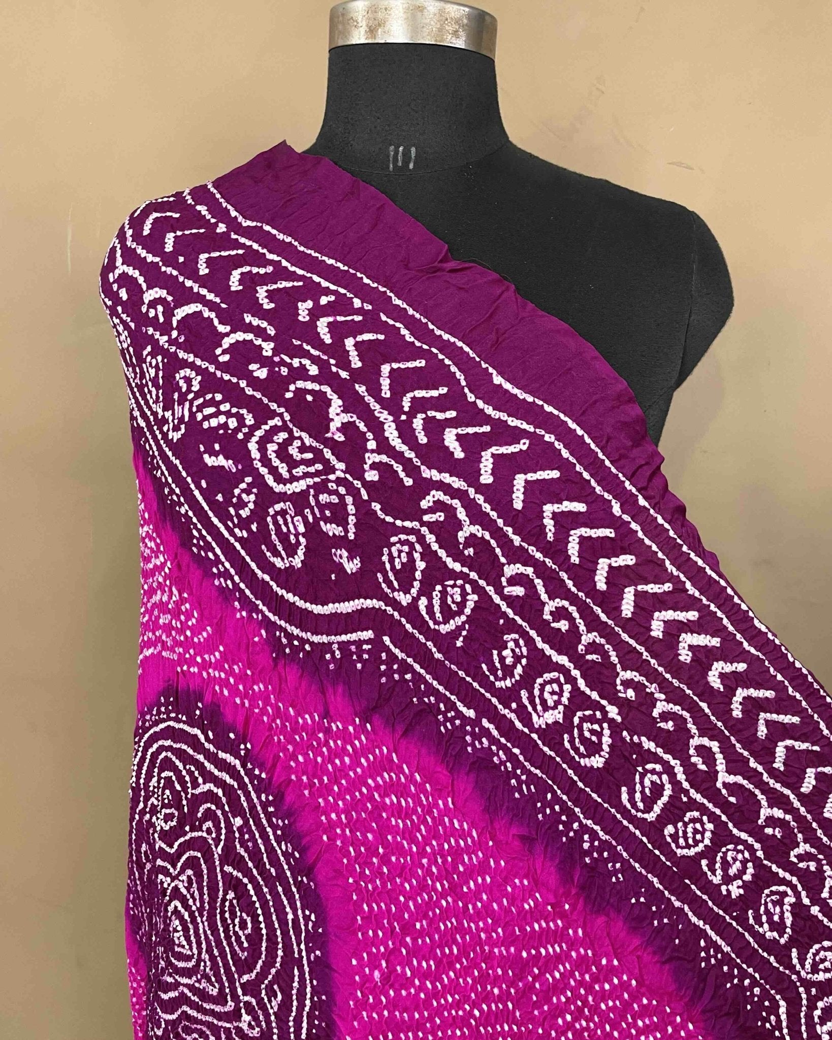 Purple & Pink Gajji Bandhani Dupatta - SindhoiPatolaArt