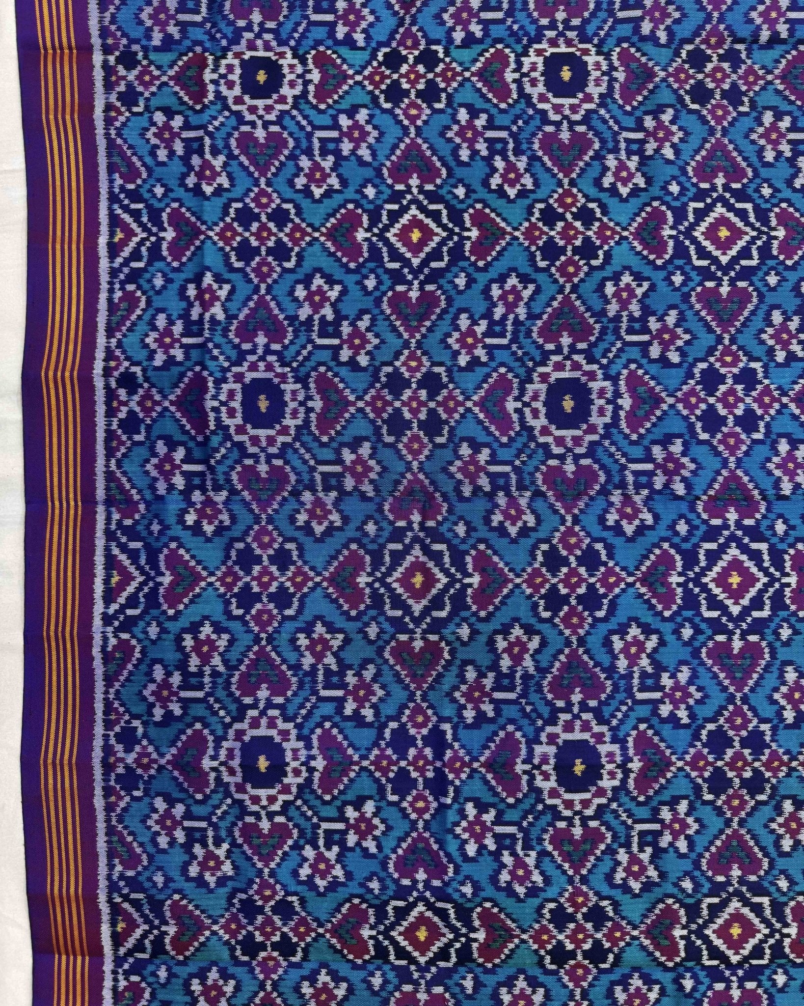 Purple & Rama Manekchowk Semi Double Ikat Patola Dupatta - SindhoiPatolaArt