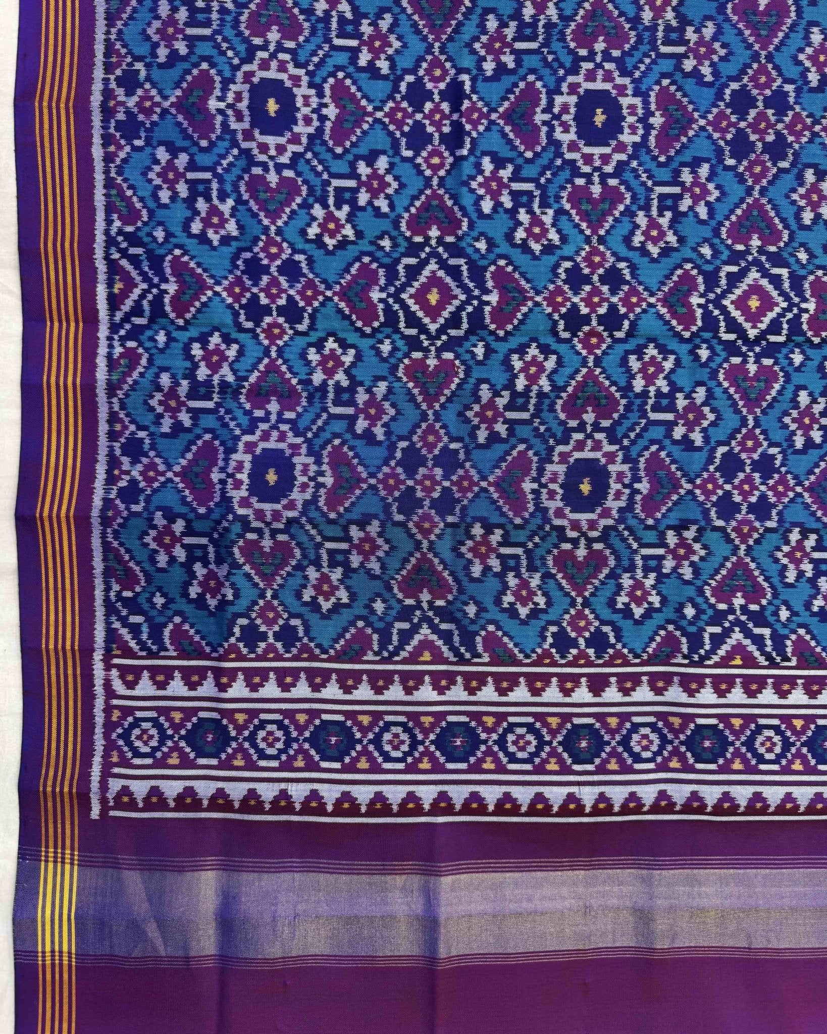 Purple & Rama Manekchowk Semi Double Ikat Patola Dupatta - SindhoiPatolaArt