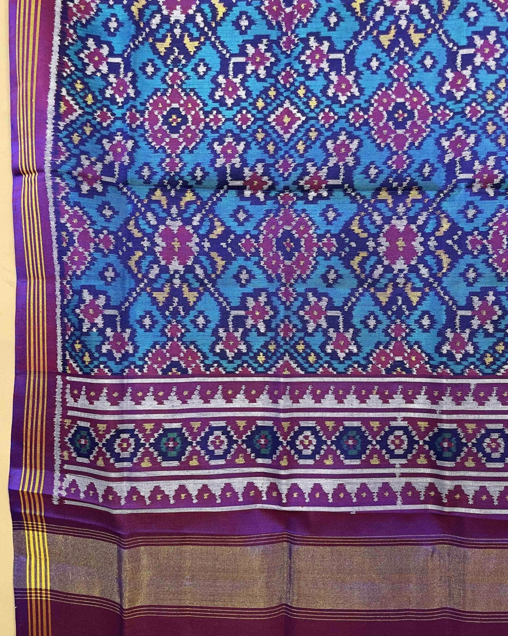 Purple & Turquoise Navratan Patola Dupatta - SindhoiPatolaArt