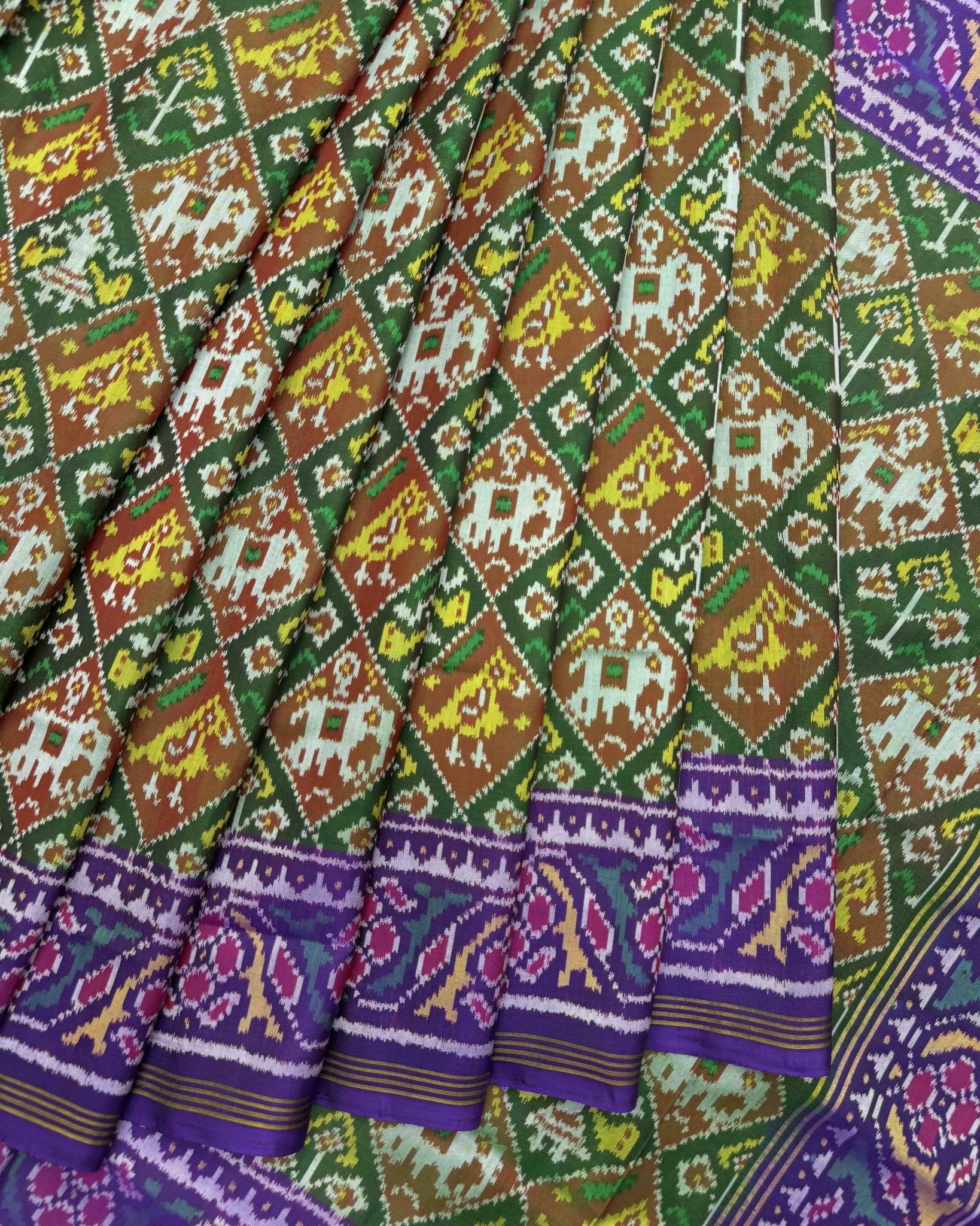 Purplish Blue & Green Small Narikunj Semi Double Ikat Patola Saree - SindhoiPatolaArt
