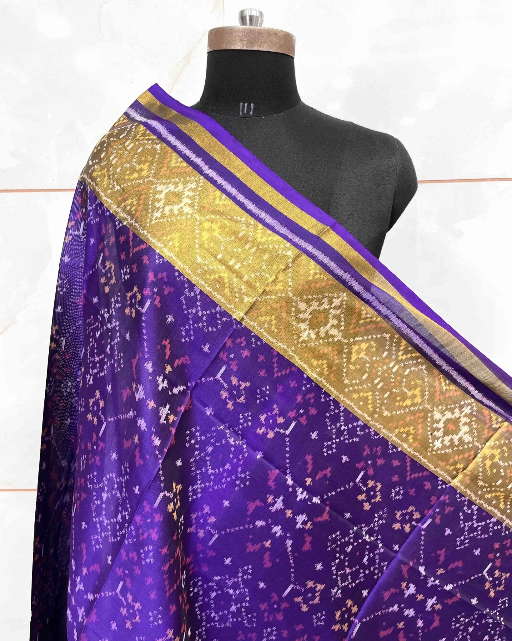 Purplish Blue Navratan Patola Dupatta - SindhoiPatolaArt