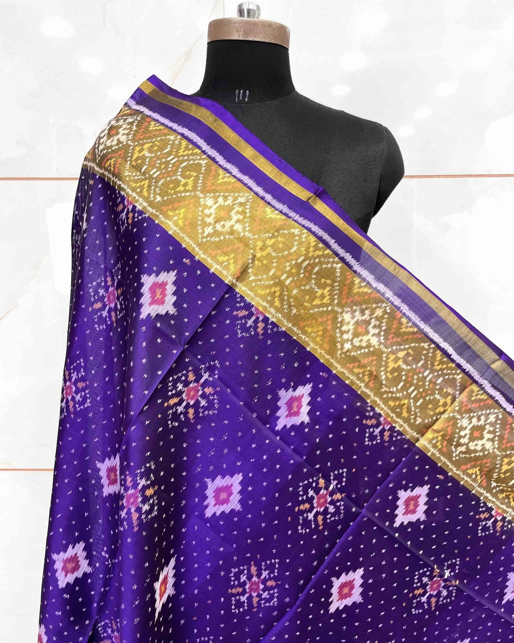 Purplish Blue Panchanda Doted Patola Dupatta - SindhoiPatolaArt