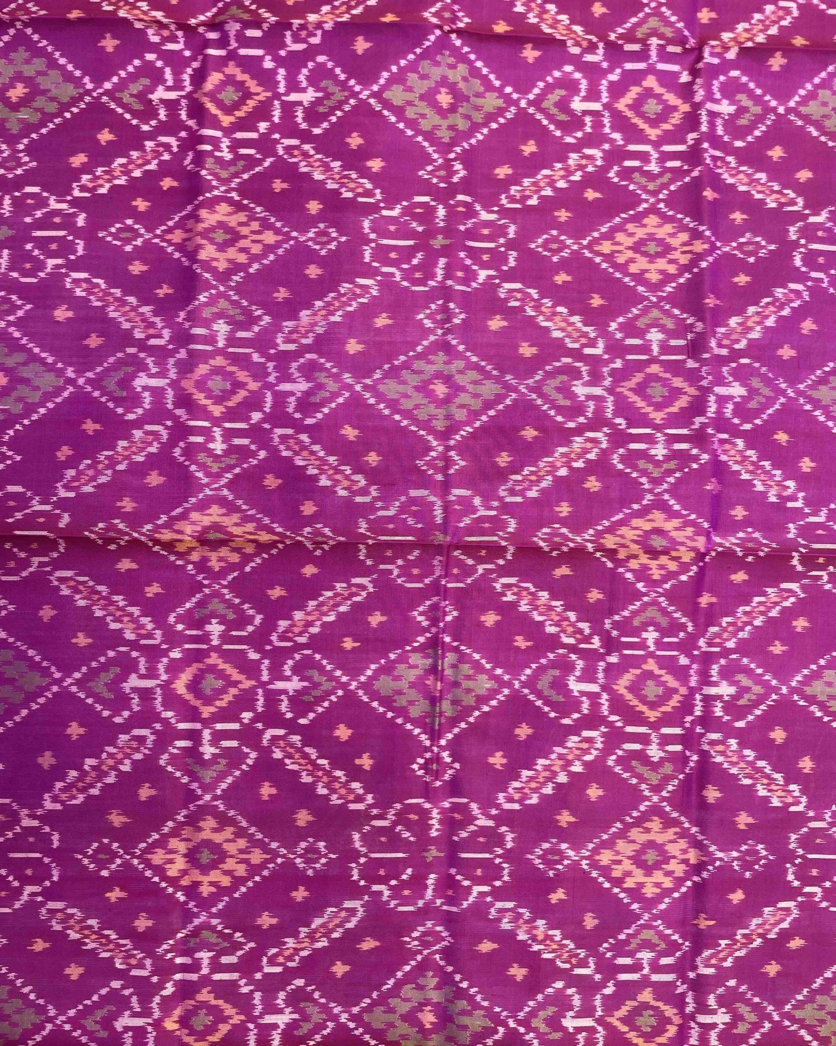 Purplish Pink Manekchowk Patola Dupatta - SindhoiPatolaArt