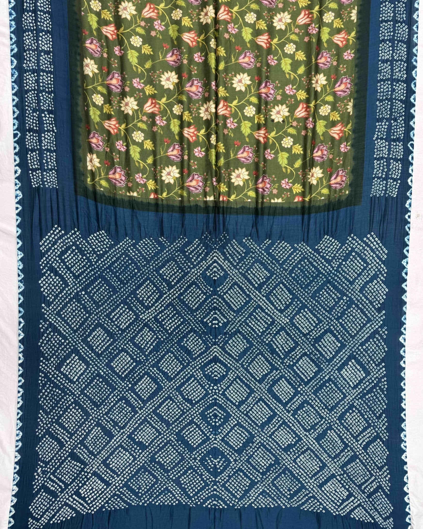 Rama Blue & Green Flower Chiniya Pichhwai Bandhani Saree - SindhoiPatolaArt