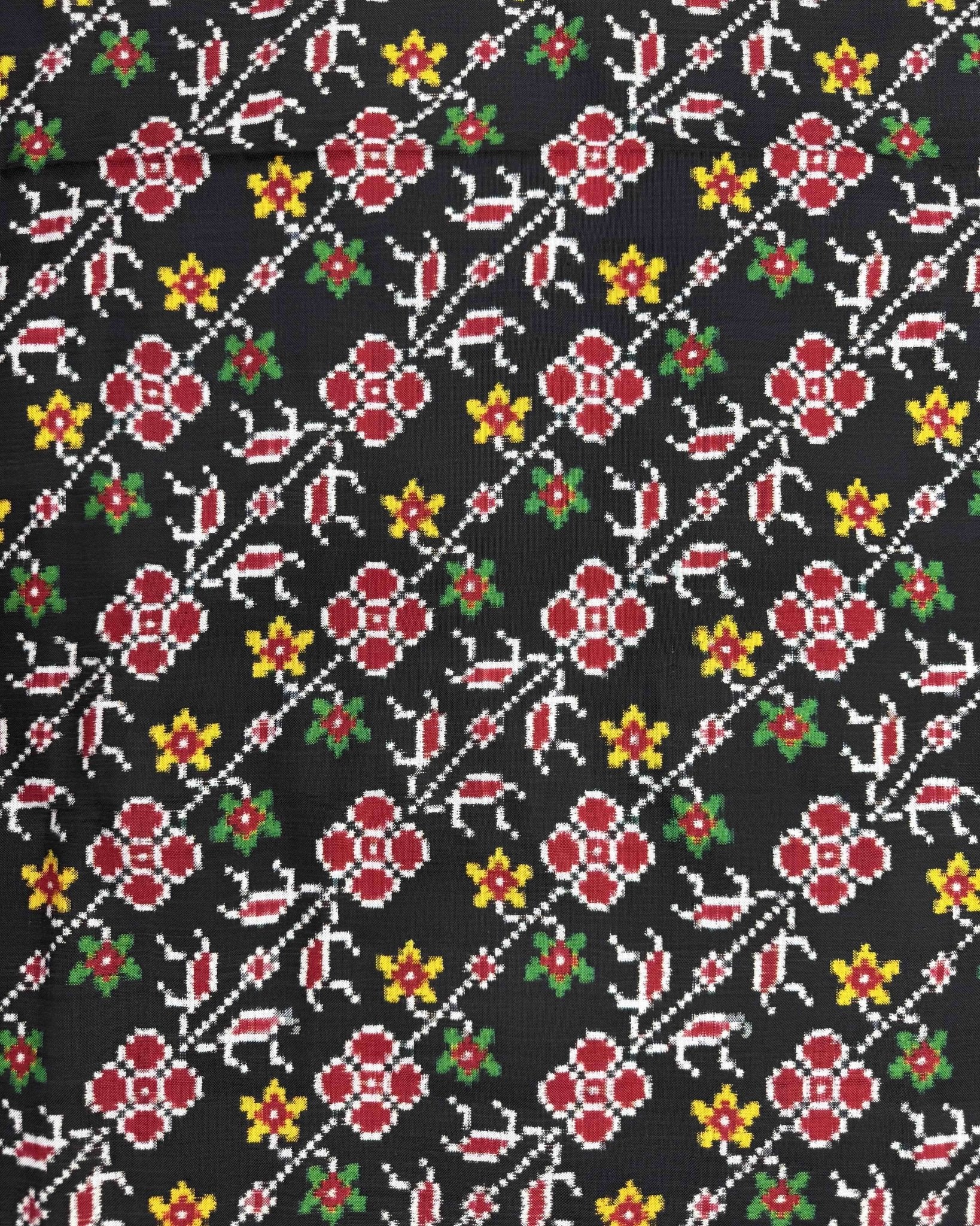 Red & Black Flower Patola Dupatta - SindhoiPatolaArt