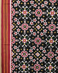 Red & Black Navratan Patola Dupatta - SindhoiPatolaArt