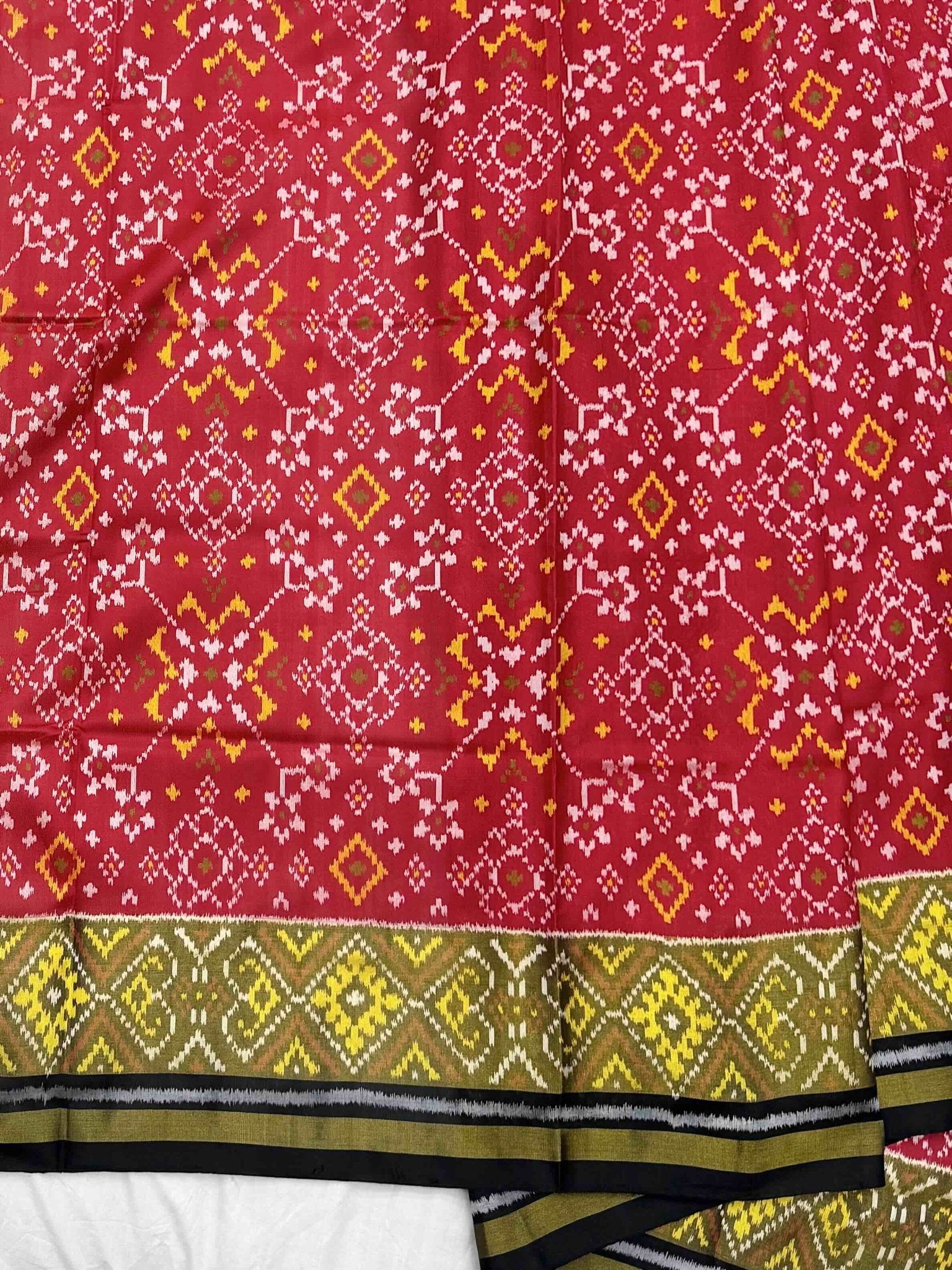 Red & Black Navratan Rajkot Patola - SindhoiPatolaArt