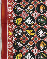 Red & Black Small Circle Narikunj Double Ikat Patola Dupatta - SindhoiPatolaArt