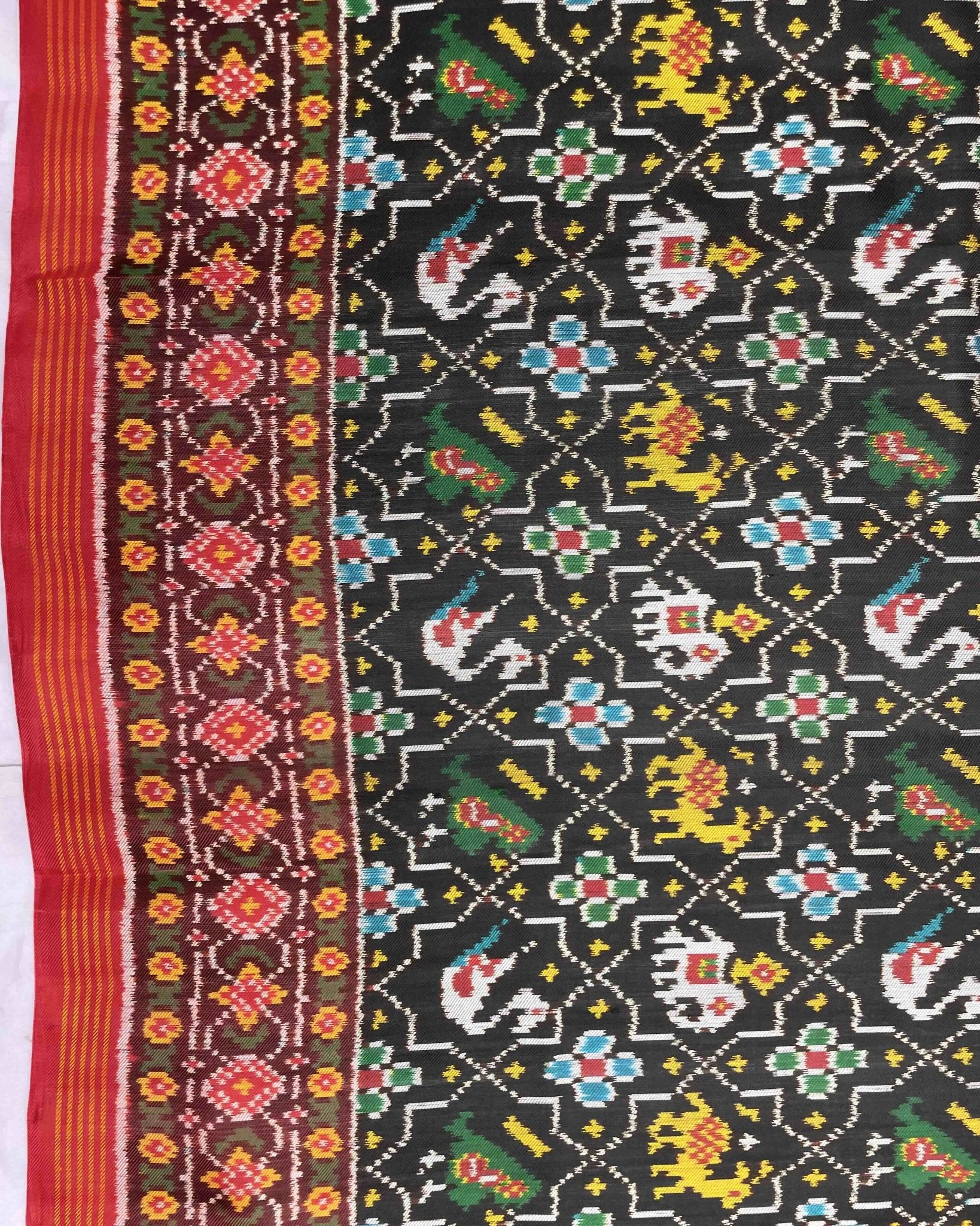 Red & Black Star Narikunj Twill Patola Saree - SindhoiPatolaArt