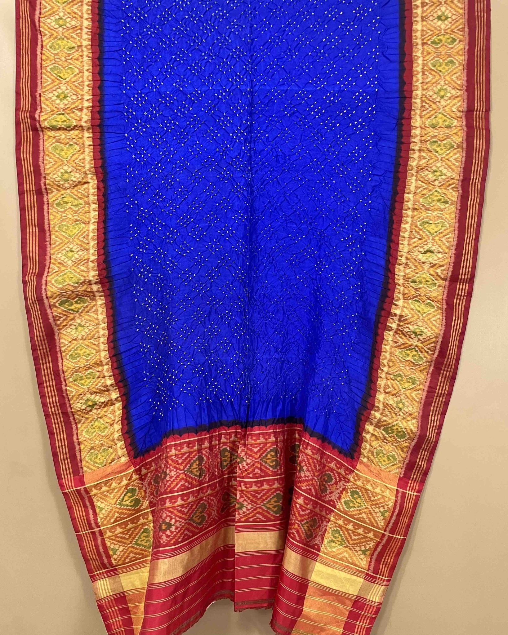 Red & Blue Bandhani Patola Dupatta - SindhoiPatolaArt