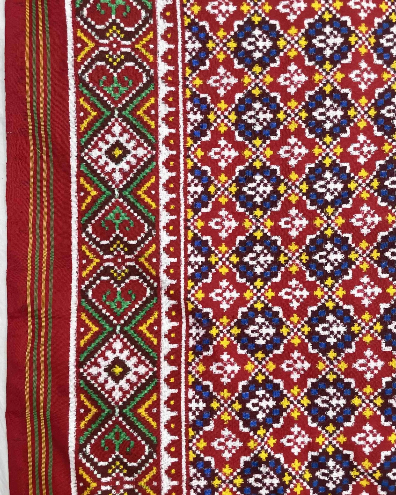 Red & Blue Buttonful Patola Saree - SindhoiPatolaArt