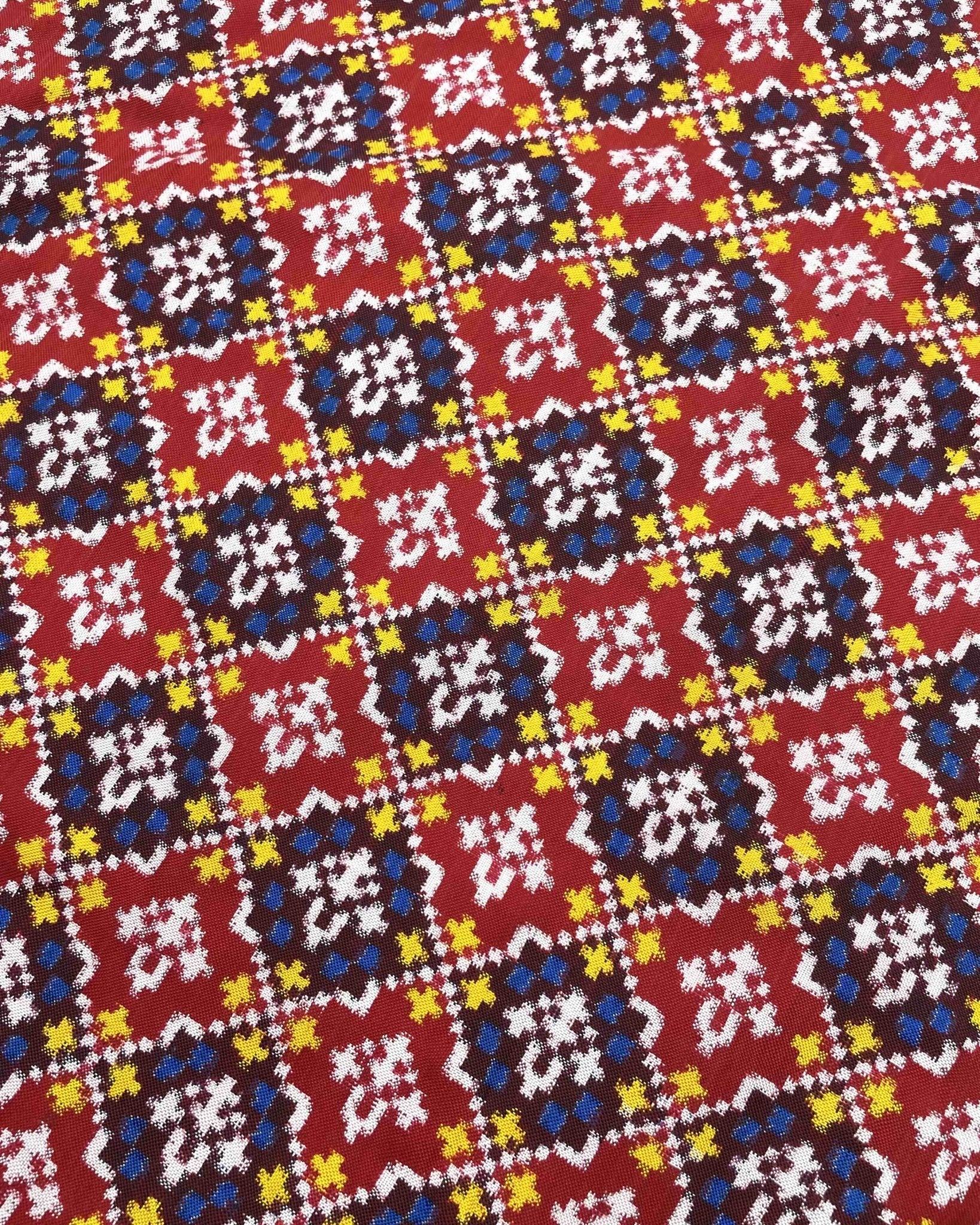 Red & Blue Buttonful Patola Saree - SindhoiPatolaArt