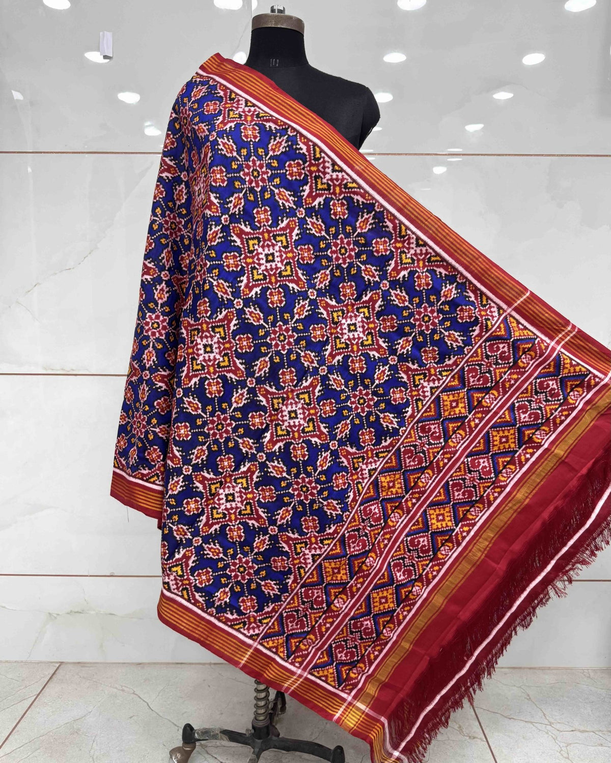 Red & Blue Chhabdi Designer Patola Dupatta - SindhoiPatolaArt